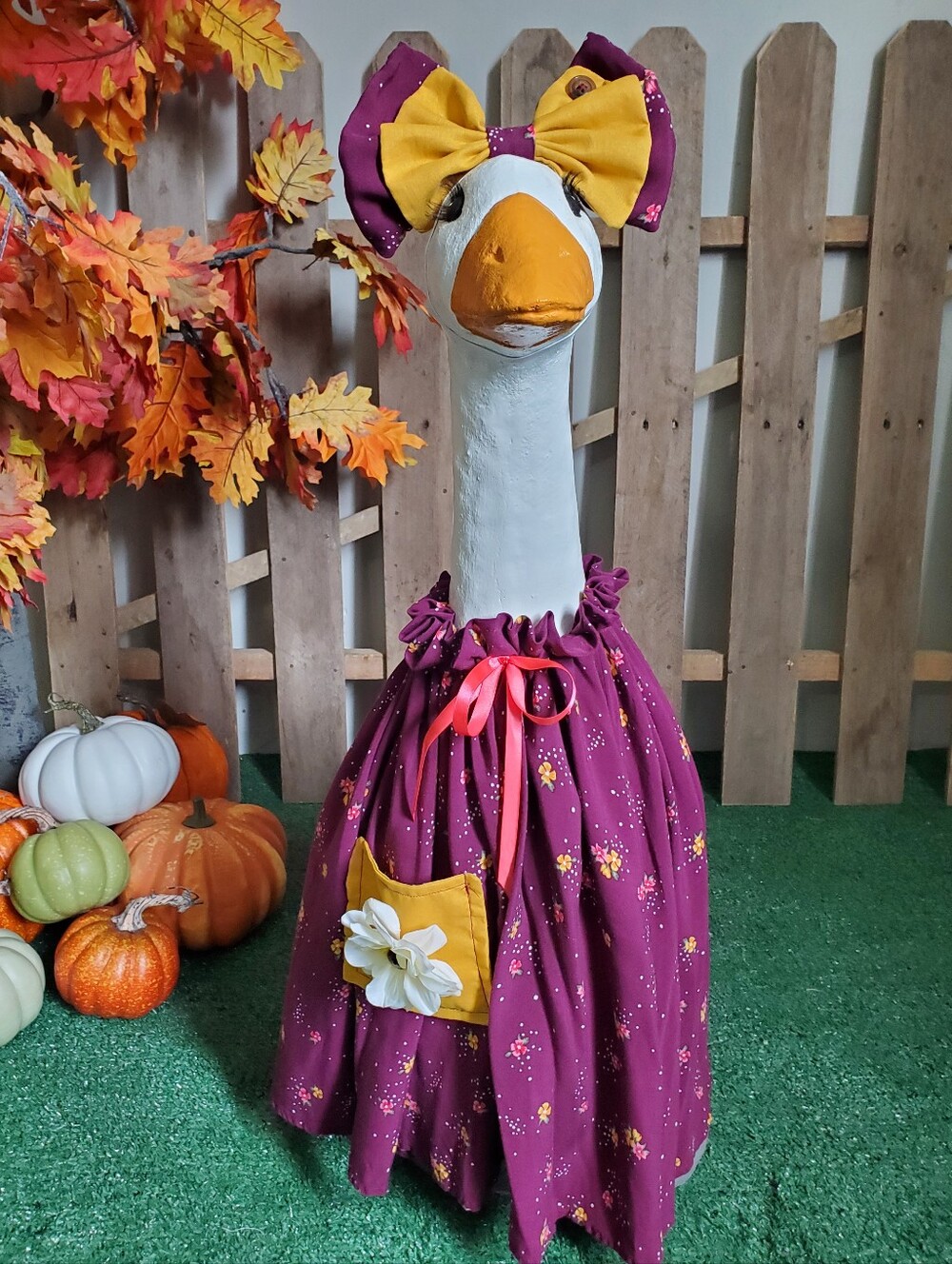 28" Porch Goose Dress & Bow Set Purple Floral